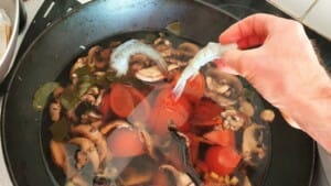 Tom Yum Goong (Soupe de Crevettes aigre-douce) - Instruction 5