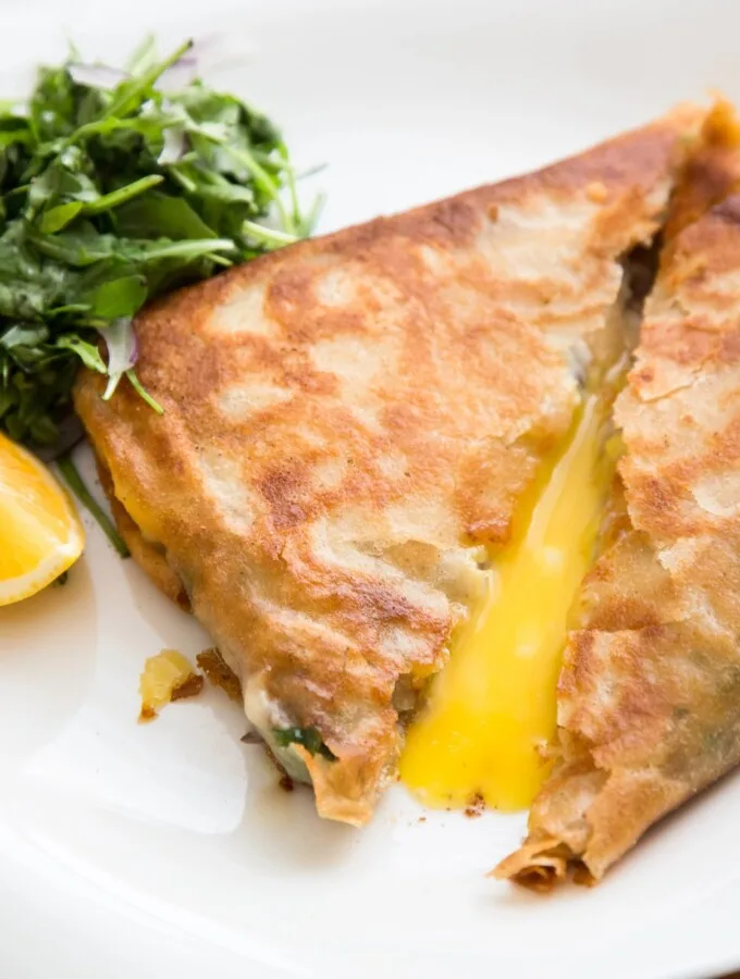 Brick à l’oeuf à la Tunisienne Brick à l’oeuf à la Tunisienne