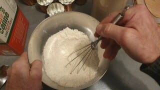 Mes Canelés bordelais au rhum et à la vanille – Instruction 1 Mes Canelés bordelais au rhum et à la vanille - Instruction 1