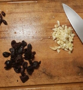 Courgettes sautées aux olives noires Courgettes sautées aux olives noires