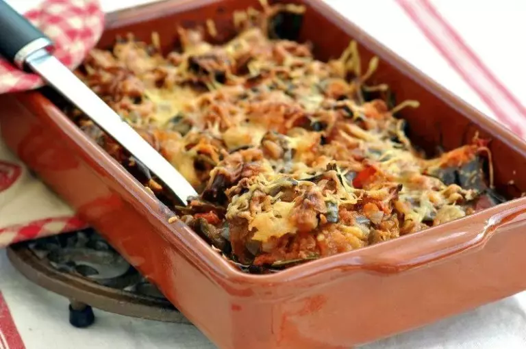 Gratin d'aubergines à la tomate