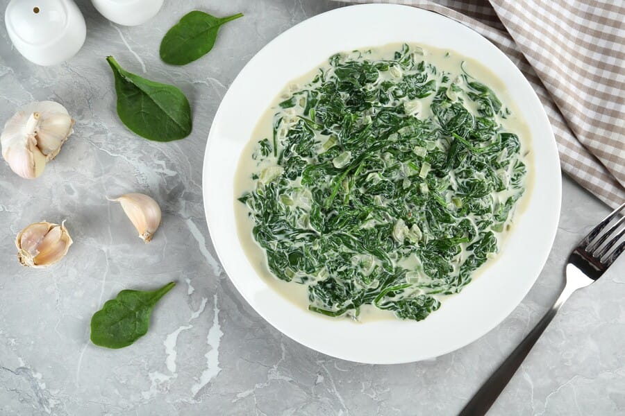 Spinach in cream sauce