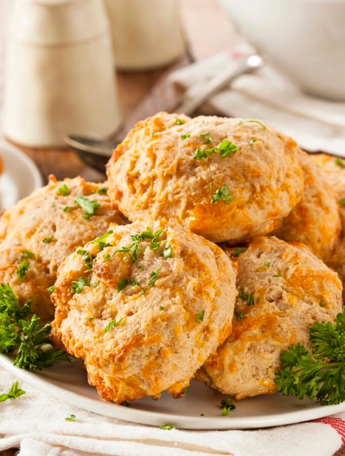 Scones aux herbes et au Comté Scones aux herbes et au Comté