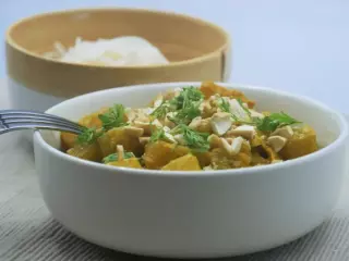 Kohlrabi Curry