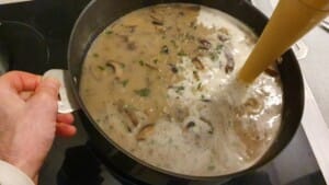 Crème de champignons – Instruction 7 Crème de champignons - Instruction 7