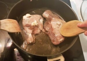 Parmentier de canard confit, châtaignes, cèpes - Instruction 1