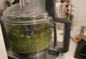 Pesto aux fanes de radis - Instruction 4