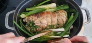 Epaule d&rsquo;agneau roulée, oignons nouveaux - Instruction 7