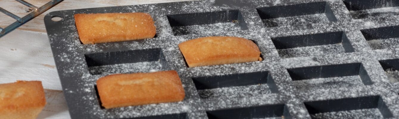 Financier pan: What is it used for, and how do you choose the right one for baking?