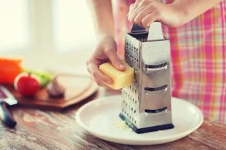 Graters and Scrapers in the Kitchen: Uses and Buying Guide