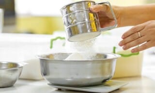 The Flour Sifter: Overview and Buying Guide