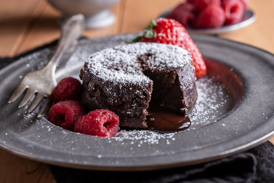 Chocolate and Raspberry Cake
