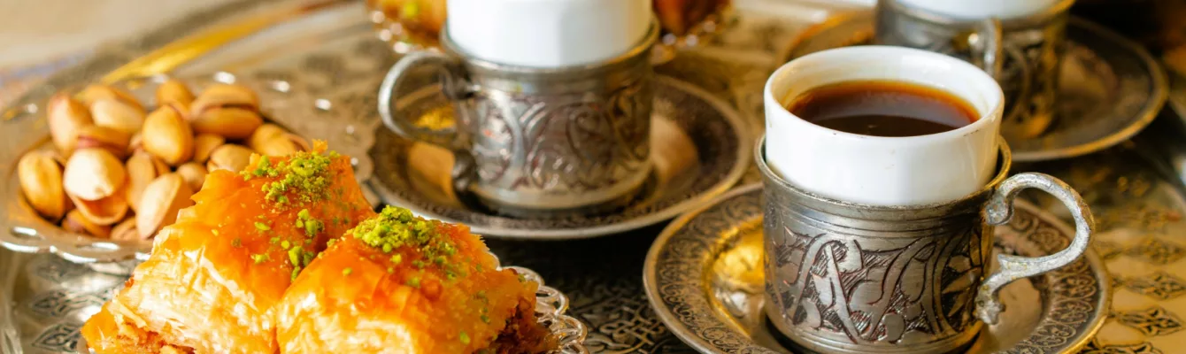 Everything you need to know about the meal marking the end of Ramadan, its ingredients, and traditional dishes