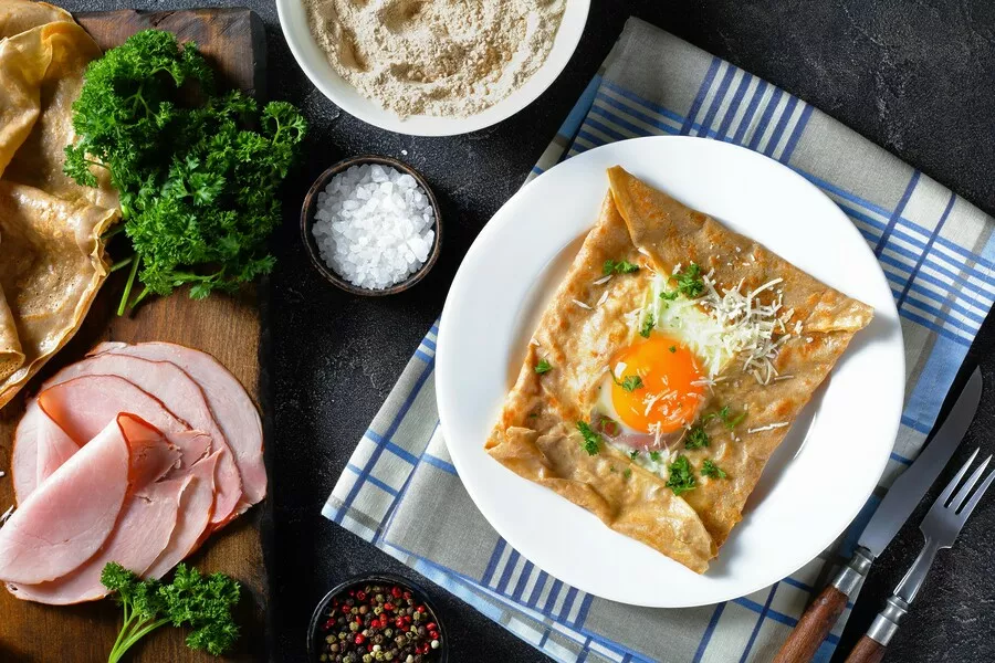 Crêpes and Galettes in the Kitchen: Everything You Need to Know