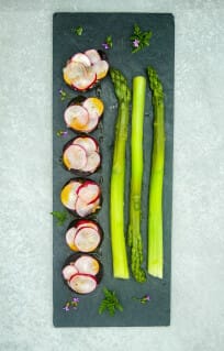Green asparagus, Nordic beet carpaccio