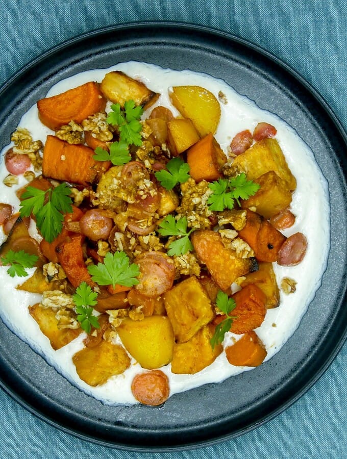 Légumes rôtis, sauce au tahin Légumes rôtis, sauce au tahin