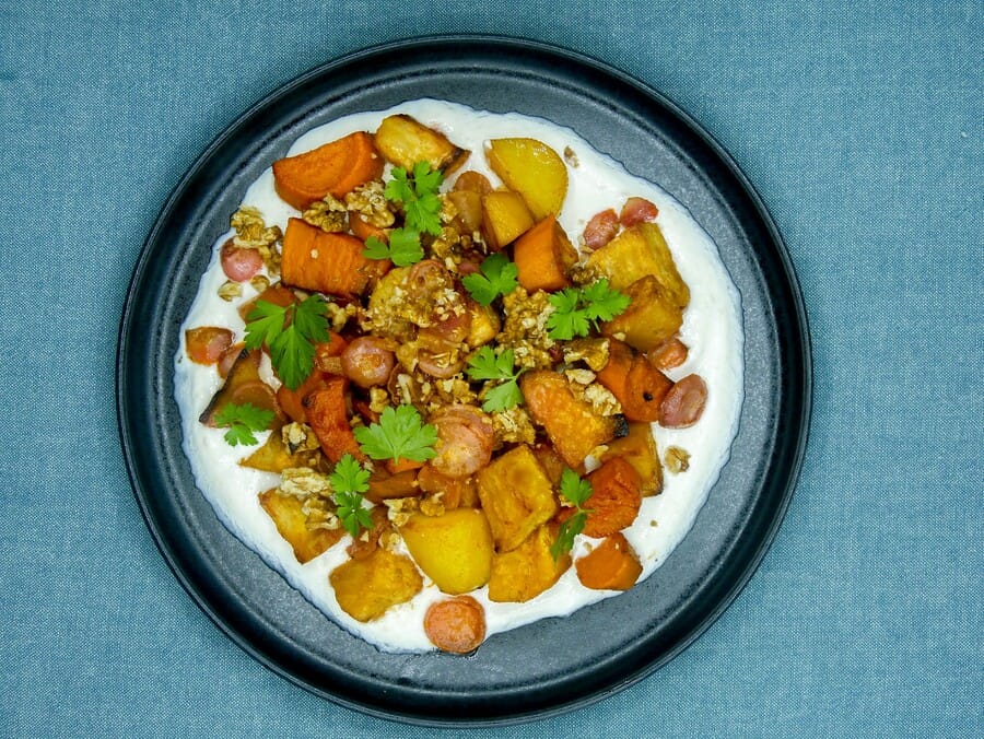 Roasted vegetables with tahini sauce