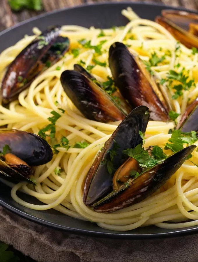 Moules marinières et spaghetti