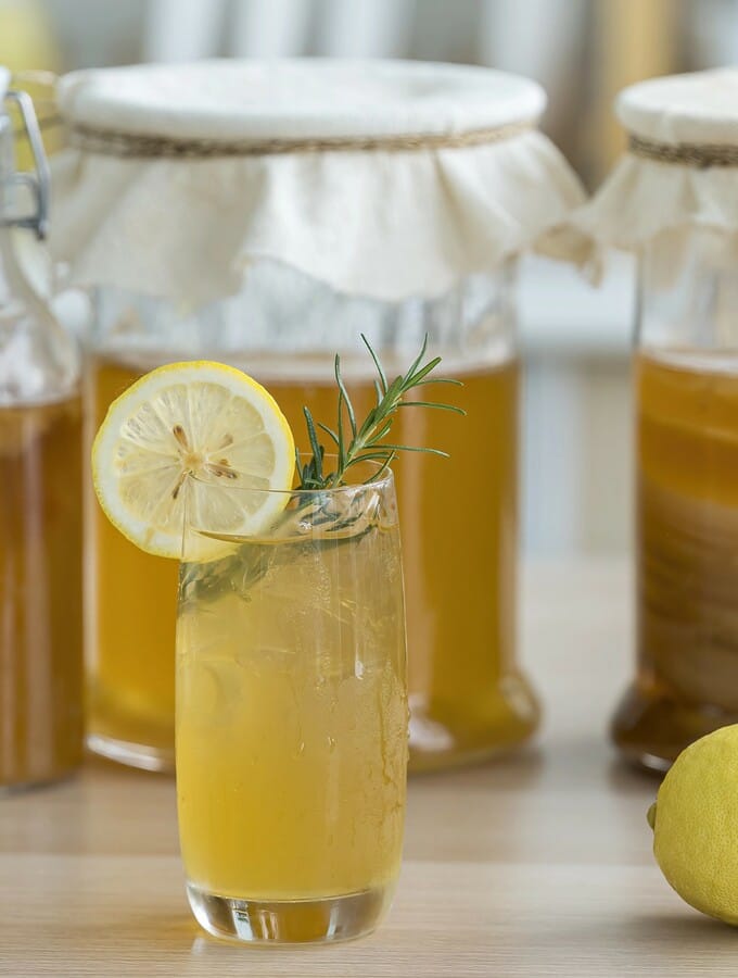 La kombucha mania : entre engouement et authenticité