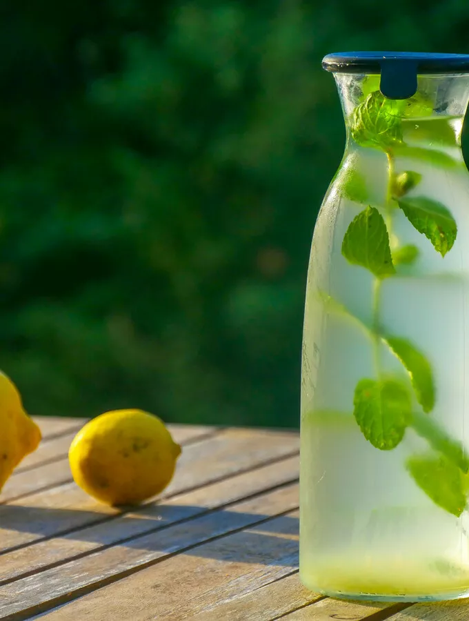Boisson rafraîchissante citron menthe