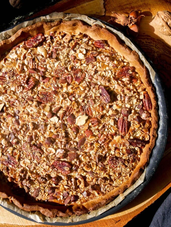 Tarte noix amandes chocolat