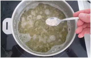 Soupe de pois cassés – Instruction 3 Soupe de pois cassés - Instruction 3