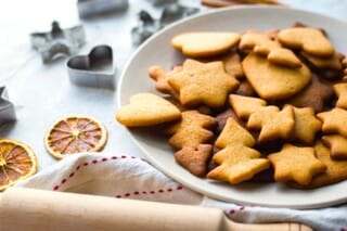 Emporte-pièce et biscuits de Noël Emporte-pièce et biscuits de Noël