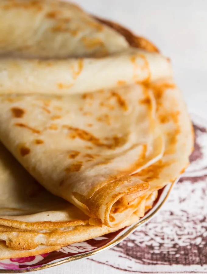 Pâte à crêpes au rhum et à la vanille