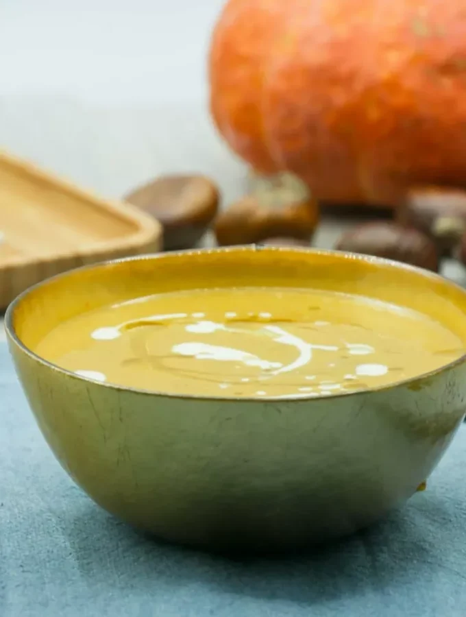 P1070129 (Grand) Velouté potimarron châtaigne gorgonzola