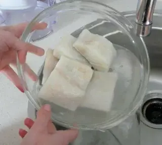 Desalt the cod